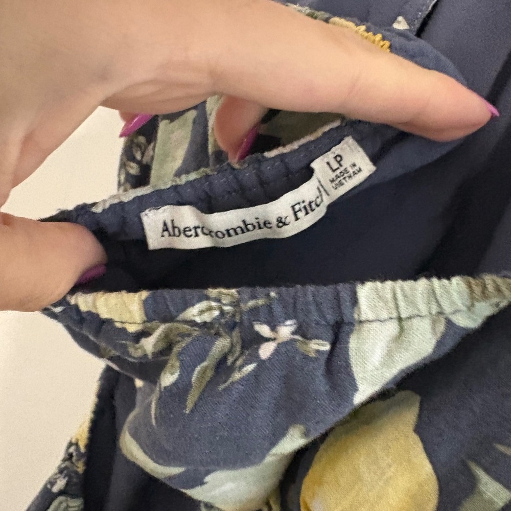 Abercrombie & Fitch Navy Lemon Floral Linen Halter Cut-Out Mini‎ Dress LP Petit - Picture 7 of 7